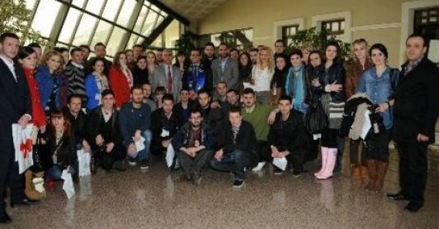 Kosovalı öğrencilerden Osmangaziye kardeş şehir ziyareti